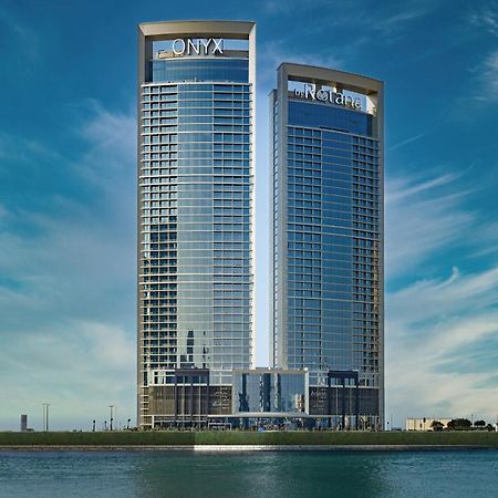 Onyx Rotana Hotel มานามา ภายนอก รูปภาพ The Ritz-Carlton, DIFC