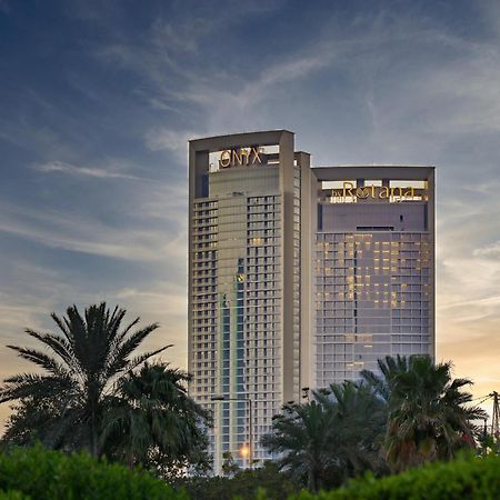 Onyx Rotana Hotel มานามา ภายนอก รูปภาพ The hotel in 2016