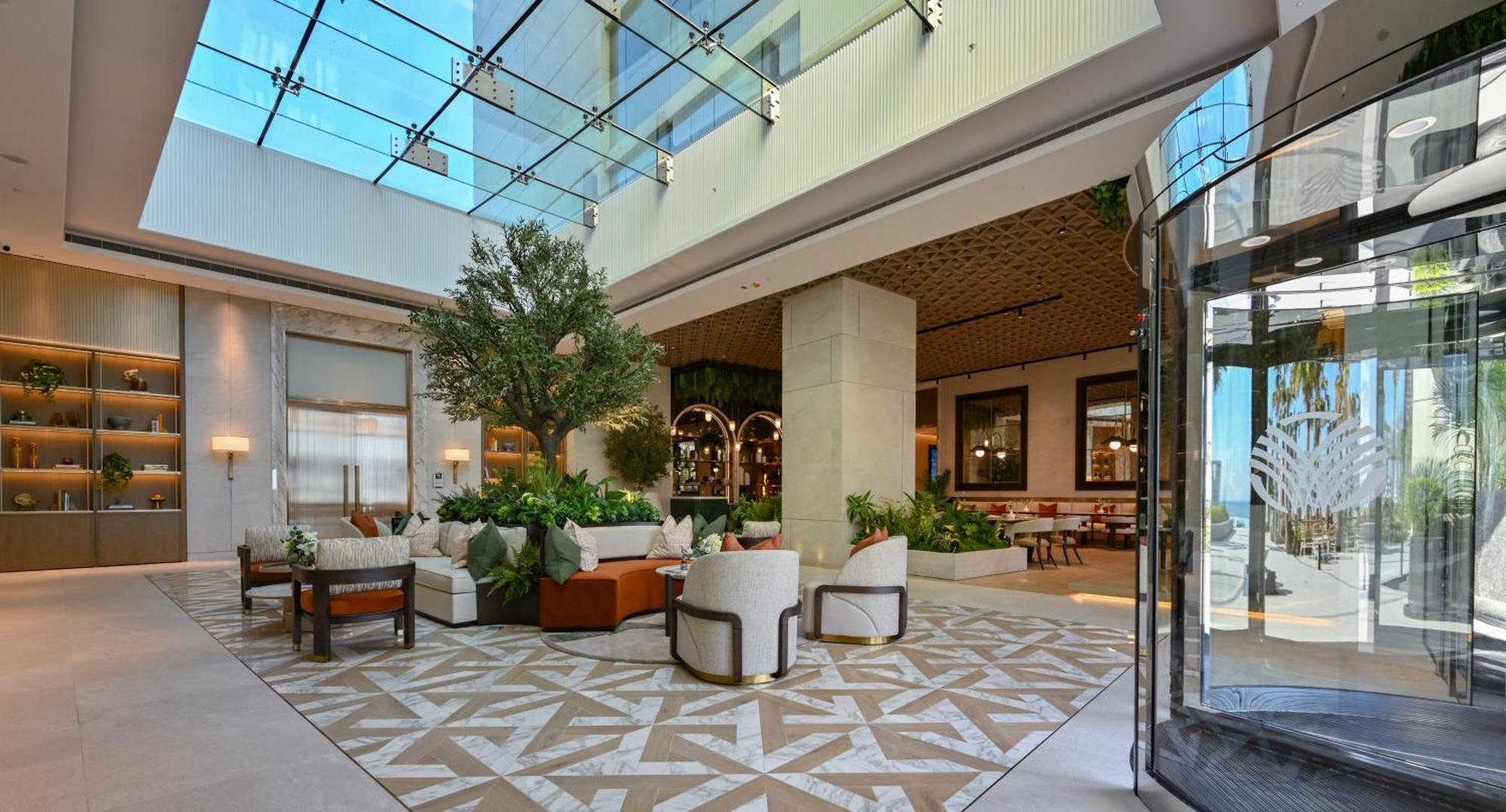 Onyx Rotana Hotel มานามา ภายนอก รูปภาพ The lobby of the hotel