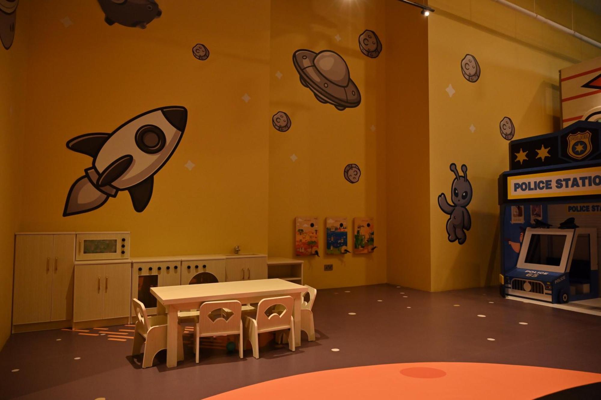 Onyx Rotana Hotel มานามา ภายนอก รูปภาพ The Children's Museum of Oakville